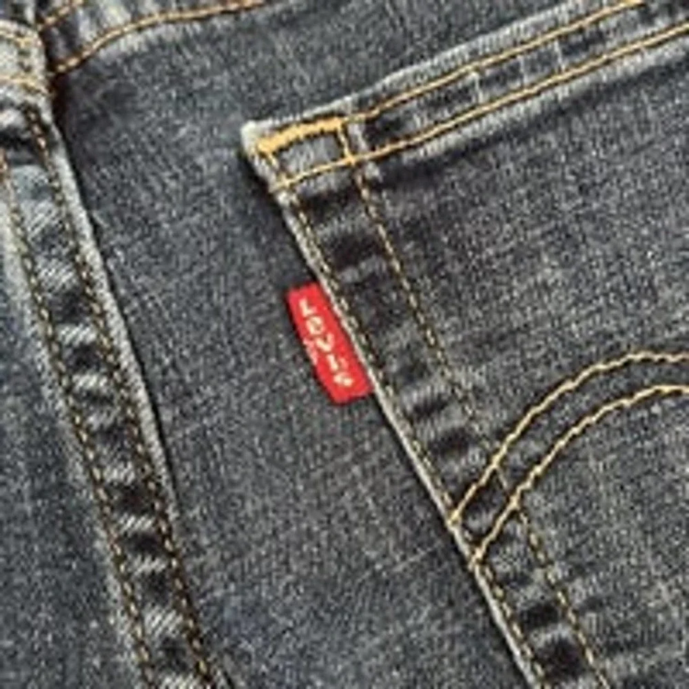 Levi Strauss Women’s Mid Rise Boyfriend Denim Medium Wash Jeans‎ Size 31